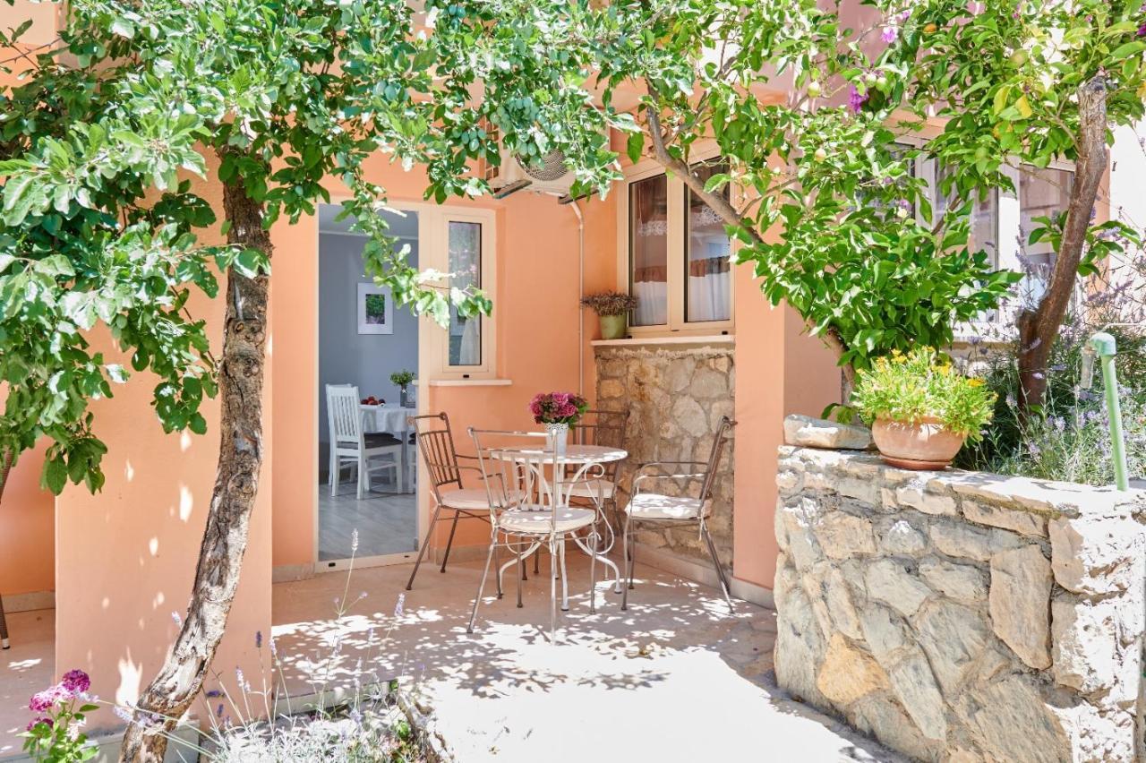 Apartmani Oaza Trogir Exteriör bild