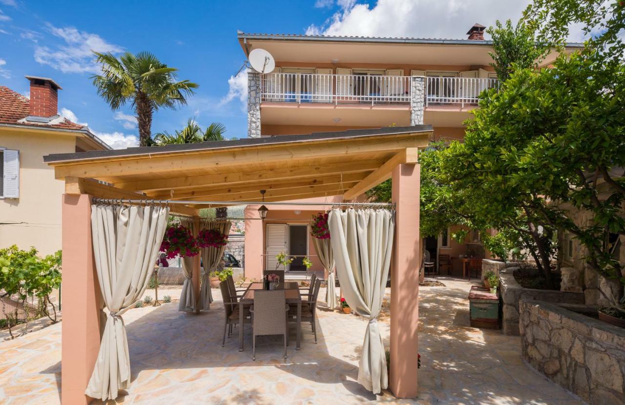 Apartmani Oaza Trogir Exteriör bild