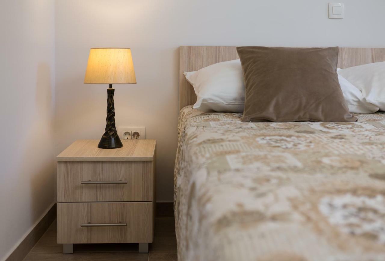 Apartmani Oaza Trogir Exteriör bild